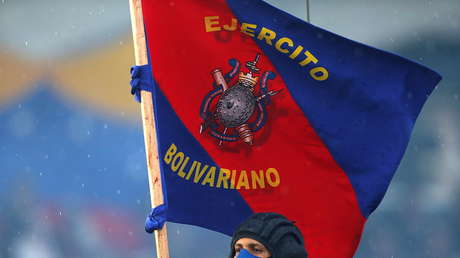 Venezuela denuncia la "detención arbitraria" de dos soldados que estaban en Colombia "fuera de servicio"