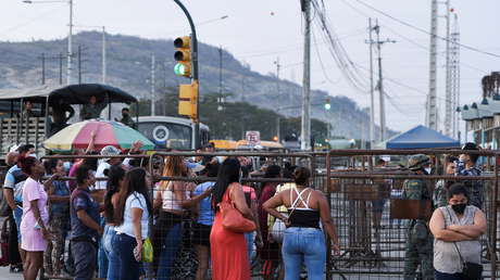 Las autoridades elevan a más de 100 la cifra de muertos tras el motín en una cárcel de Ecuador