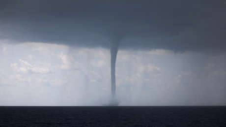 Un potente tornado azota la ciudad alemana de Kiel y deja al menos siete heridos (VIDEOS)