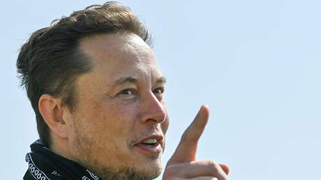 Musk tilda de "sesgada" la actitud de la Administración Biden hacia Tesla y dice que está controlada por los sindicatos