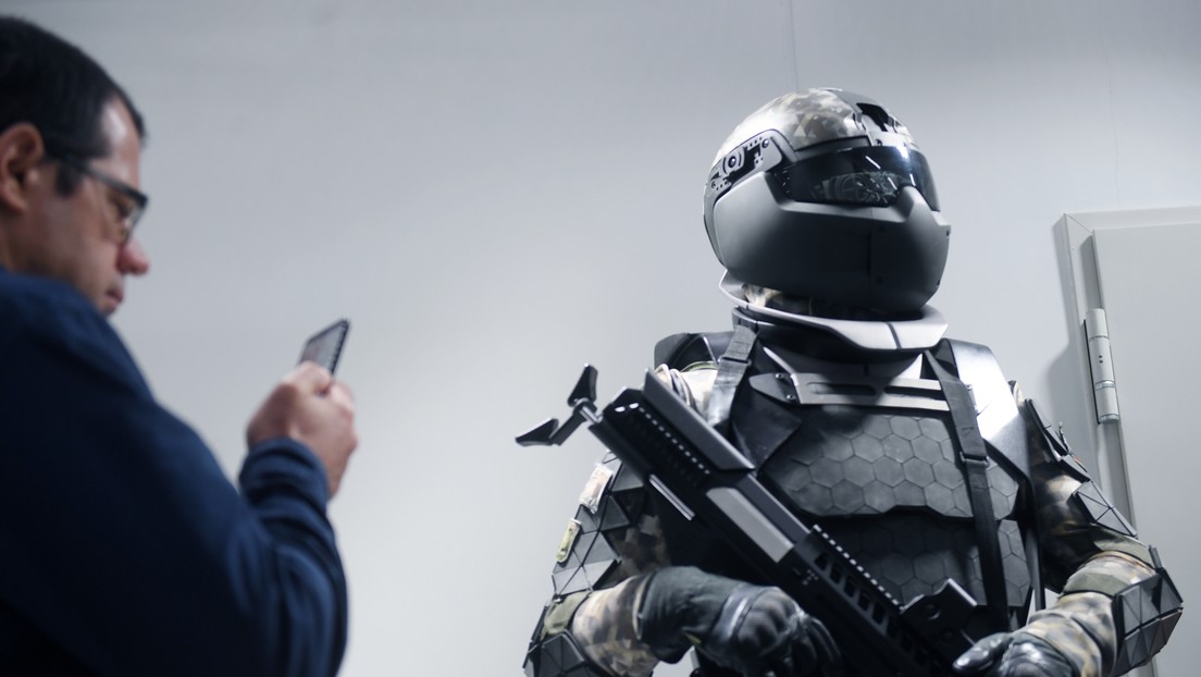 Rusia avanza en el desarrollo de su equipamiento para los 'soldados del futuro' que incorporará mini y micro drones