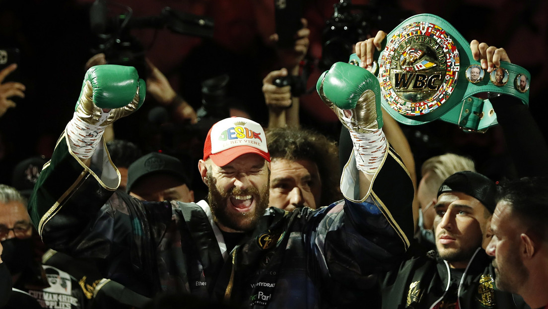 VIDEO:  El monumental festejo de victoria de Tyson Fury en un club nocturno de Las Vegas