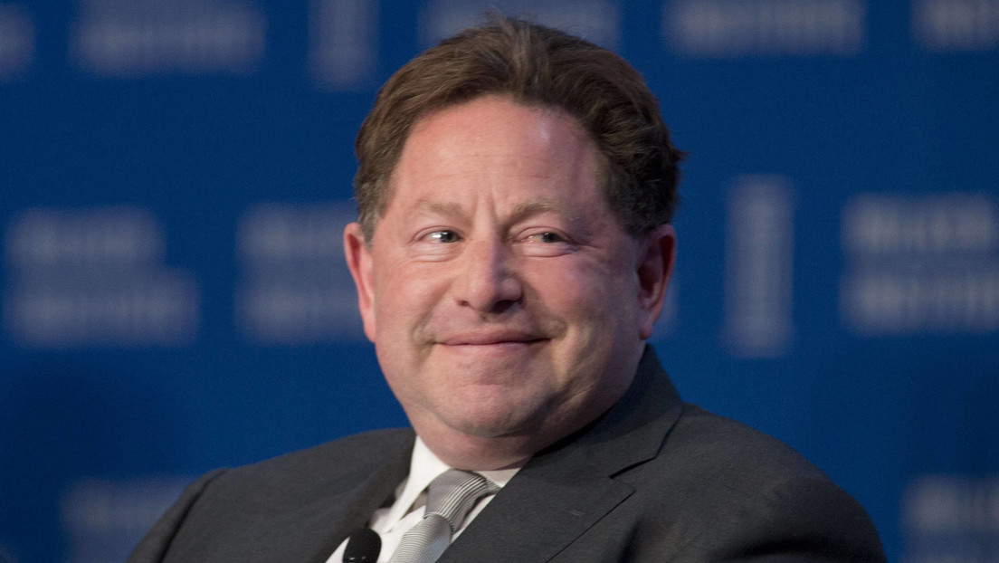 El director de la desarrolladora de 'Call of Duty' y 'Warcraft' se recorta el sueldo un 99,9 % en medio de litigios en la empresa