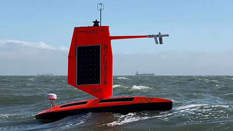 VIDEO: Dron oceánico capta por primera vez imágenes desde el interior de un huracán de categoría 4 en altamar