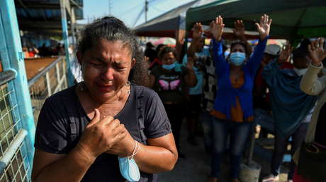 Las autoridades ecuatorianas han identificado a 41 de los 118 presos muertos en la masacre carcelaria de Guayas