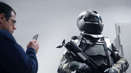 Rusia avanza en el desarrollo de su equipamiento para los 'soldados del futuro' que incorporará mini y micro drones