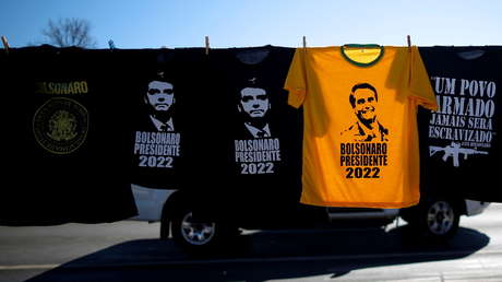 Bolsonaro responde a las críticas por su discurso armamentista: "Cuando vayan a atacar sus casas que tiren con frijoles"