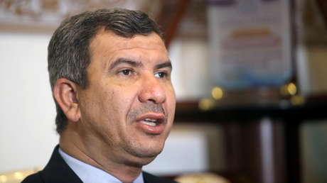 El barril de crudo a 100 dólares sería un precio insostenible, asegura el ministro de Petróleo de Irak