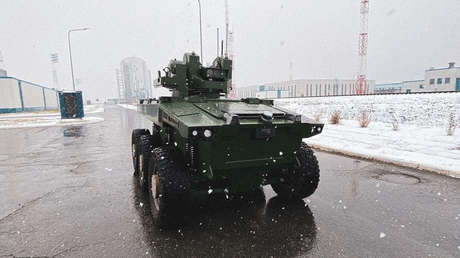 Rusia está probando un robot de seguridad que patrullaría el cosmódromo Vostochny (VIDEO)
