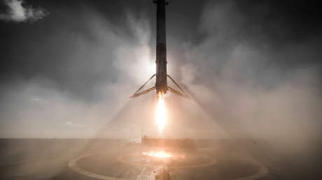 Elon Musk afirma que se "muere de ganas" de crear un avión supersónico eléctrico de despegue y aterrizaje vertical