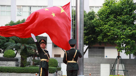 El Ejército chino amenaza con "aplastar a cualquier costo" las intenciones separatistas de Taiwán