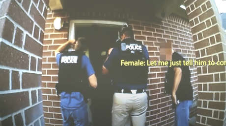 Publican videos de un tiroteo en EE.UU. donde un hombre mata con una 'pistola ametralladora' a un policía y hiere a otro