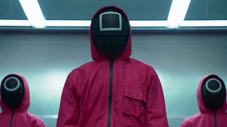 ¿Invitación a participar en 'El juego del calamar'?: una señal de tráfico con un círculo, un cuadrado y un triángulo confunde a conductores británicos