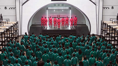 Un famoso 'vlogger' promete recrear en la vida real los retos de la popular serie 'El juego del calamar'