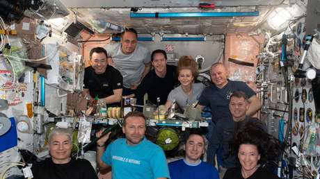 "Un entorno muy exigente para grabar": Veteranos de las misiones espaciales valoran el hito de rodar la primera película en órbita