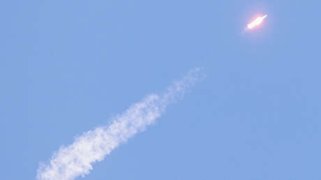 Corea del Sur lanza su primer cohete espacial de producción nacional