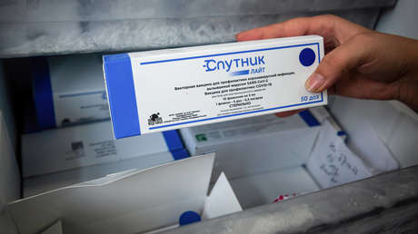 Sputnik Light de una sola dosis muestra "una mayor eficacia contra la variante Delta que muchas vacunas de dos inyecciones", según un estudio