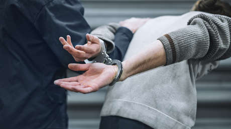 Un hombre escapa de su arresto domiciliario y pide a la Policía que lo encarcelen porque convivir con su esposa es "un infierno"