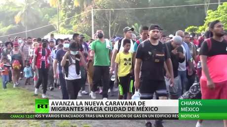 Avanza la nueva caravana de migrantes hacia la Ciudad de México