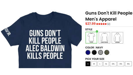 Donald Trump Jr. vende camisetas burlándose de Alec Baldwin tras el incidente en el set de 'Rust'