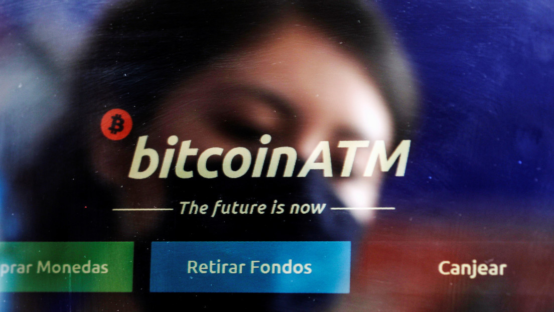 El uso del bitcóin toma fuerza en México: varios locales ya aceptan la criptodivisa como forma de pago