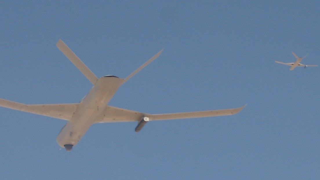 EE.UU. prueba exitosamente un vuelo coordinado entre dos drones capaces de volar de forma autónoma y comunicarse entre sí