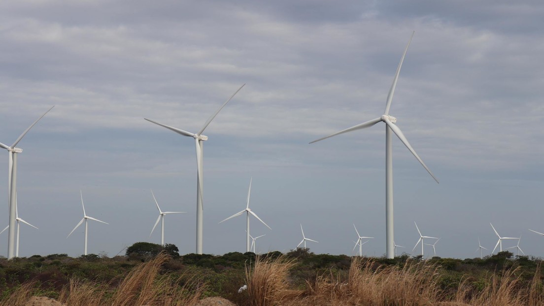 Un tribunal obliga a dos empresas energéticas a pagar 148.000 dólares a una pareja por el 'síndrome de la turbina' (que no existe, según la ciencia)