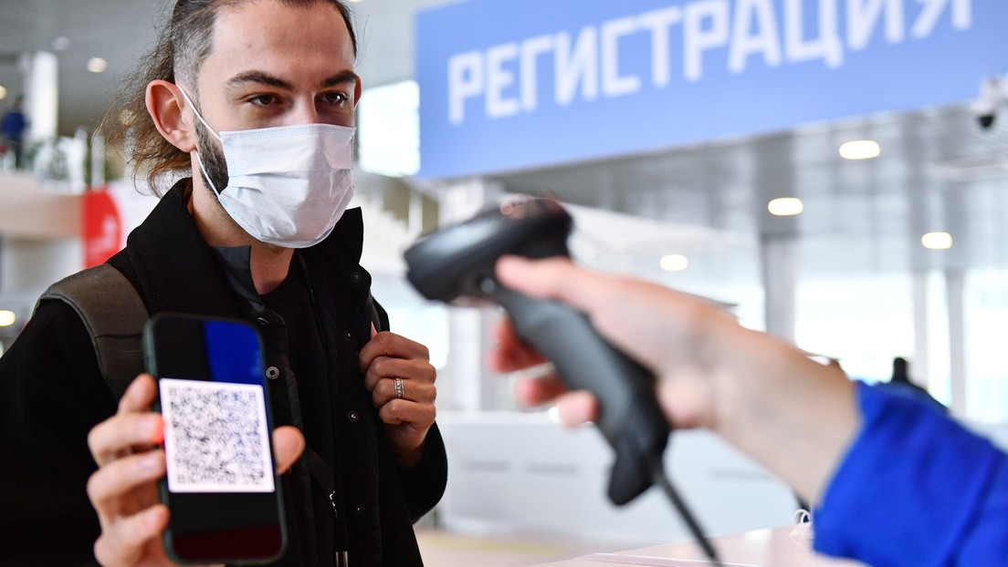 Rusia prevé introducir códigos QR obligatorios ante la "difícil situación" con el covid-19