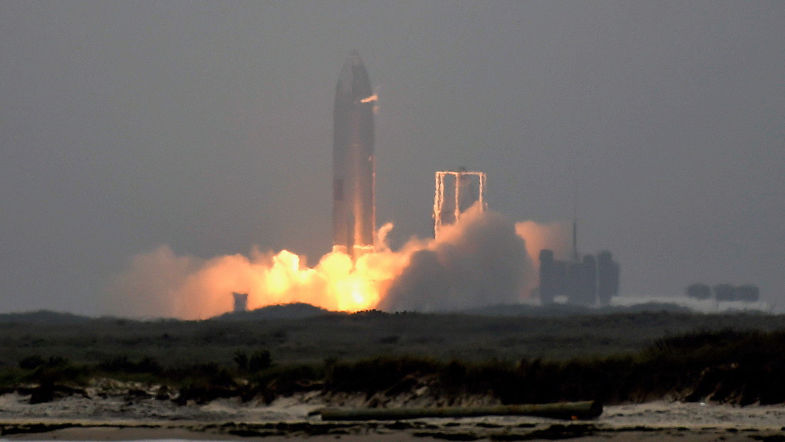 VIDEO: SpaceX realiza la primera prueba estática clave de la nave espacial Starship S20 con todos sus motores encendidos