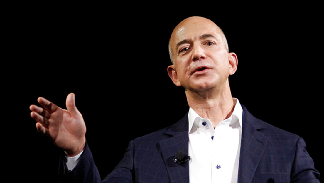 Bezos comparte su visión sobre el futuro de la humanidad: "Muchas personas nacerán en el espacio"