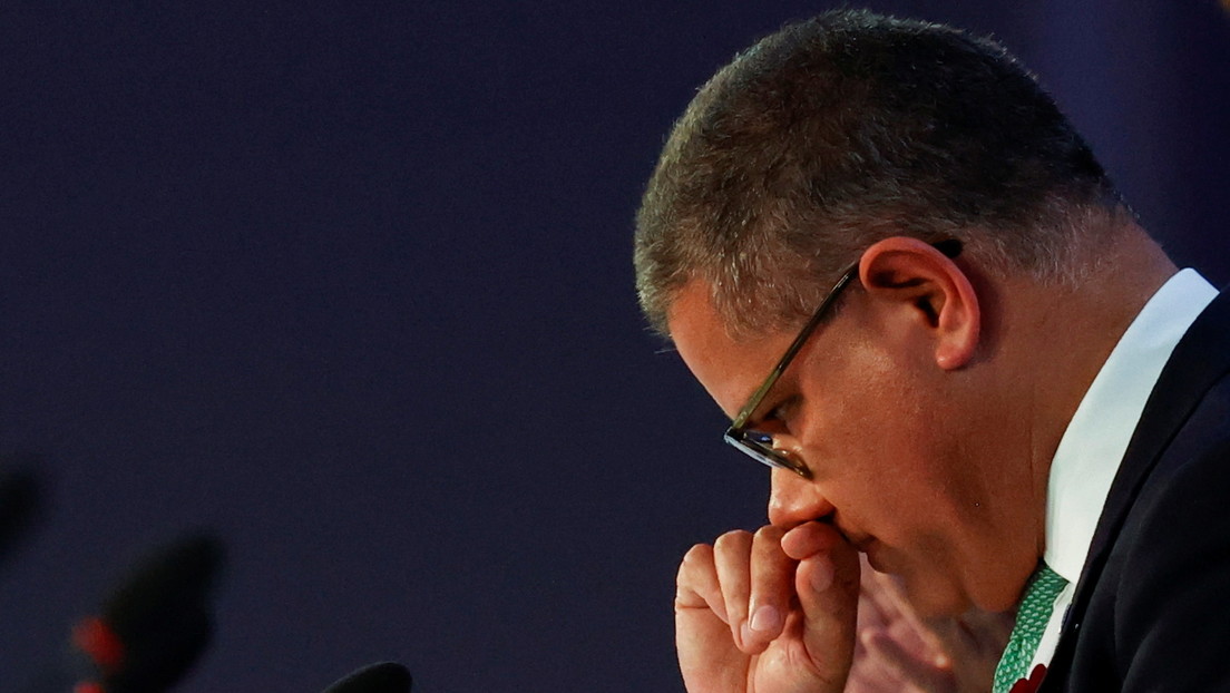 El presidente de la COP26 pide perdón entre lágrimas por el resultado de la cumbre climática (VIDEO)