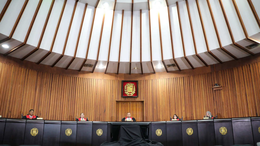 Supremo de Venezuela ordena al Poder Electoral suspender provisionalmente los procesos relacionados a la elección de la gobernación del estado Barinas