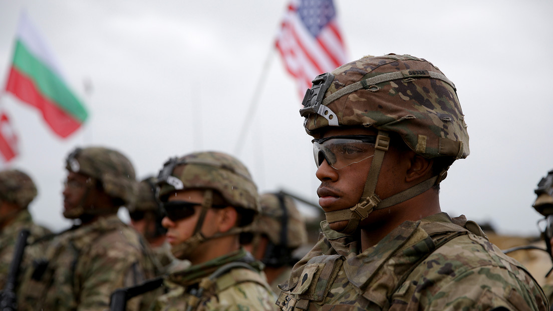 Lavrov denuncia que EE.UU. rodea a Rusia con bases militares "por todos lados" mientras incita la "histeria" a lo largo de las fronteras rusas