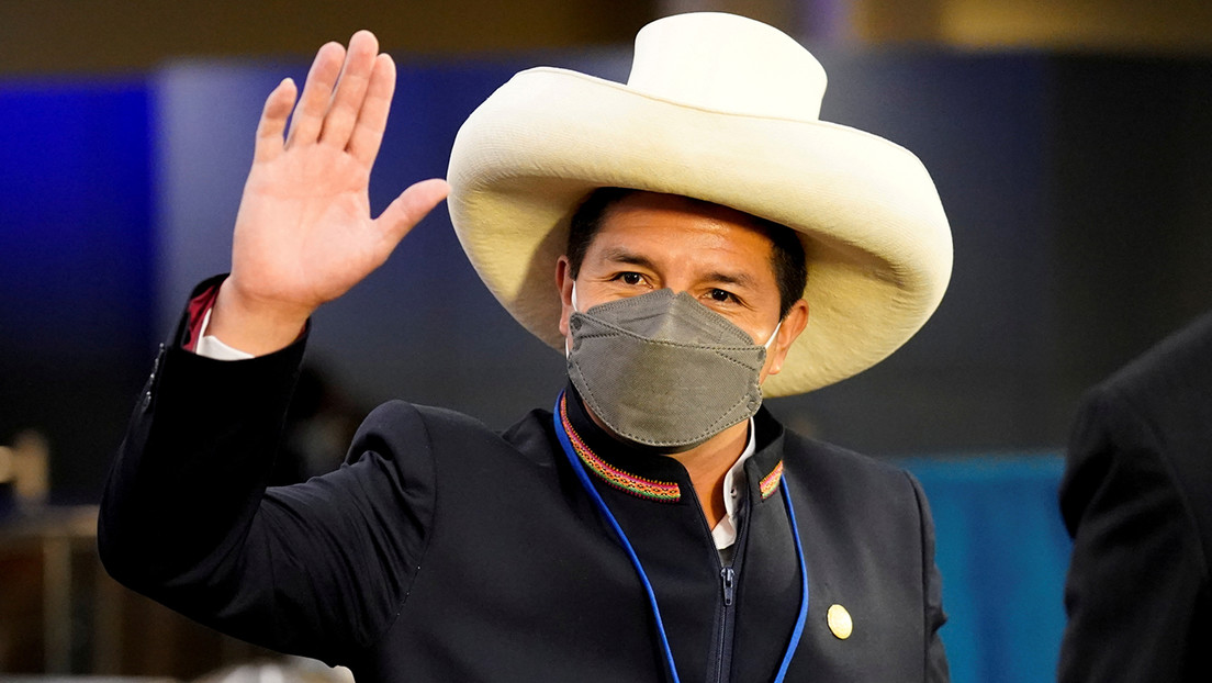 Investigan a Pedro Castillo por mantener reuniones fuera del Palacio Presidencial para presuntos beneficios en adjudicaciones