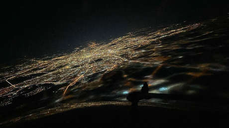 VIDEO: Así se ve desde la cabina de un avión un despegue 'a ciegas' por una densa niebla en Moscú