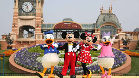 Confinan durante varias horas a casi 34.000 personas en Disneyland Shanghái para hacerles pruebas tras la visita al recinto de un positivo por covid