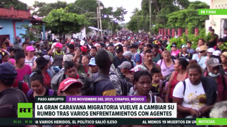 La gran caravana de migrantes vuelve a cambiar su rumbo tras varios enfrentamientos con la Policía en México