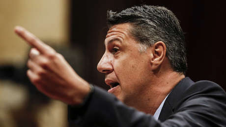 Una moción de censura tumba al alcalde del municipio catalán de Badalona por salir en los Papeles de Pandora