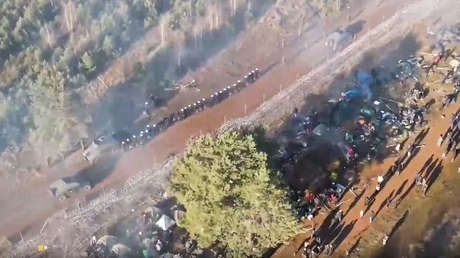 Bielorrusia reporta disparos en la frontera y asegura que Polonia impide el paso de los refugiados con gases lacrimógenos y presión psicológica