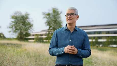 Tim Cook confiesa que posee "un poco de criptodivisa a título personal"