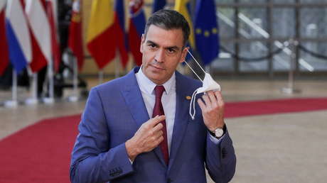 "Hoy no se rescatan entidades financieras, se rescatan empresas y empleos": Pedro Sánchez sacó pecho por los datos económicos de España
