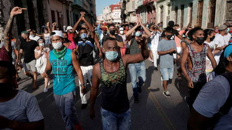 Agente secreto cubano que se infiltró en círculos opositores revela las técnicas de EE.UU. para formar grupos y fomentar protestas contra el Gobierno