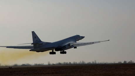 FOTOS, VIDEO: Dos bombarderos rusos portadores de misiles estratégicos patrullan el espacio aéreo de Bielorrusia