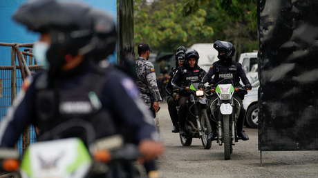 El gobierno de Ecuador recupera el control de la cárcel en donde murieron más de 60 internos