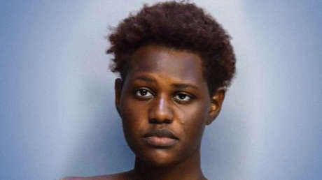 Arrestan a una ladrona tras seguir su rastro gracias a unos auriculares robados en Miami