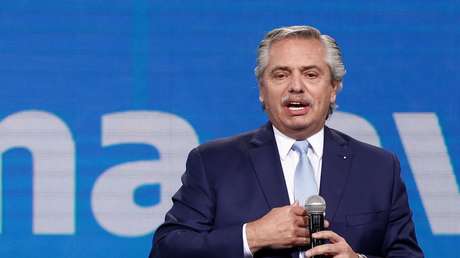Alberto Fernández relanza su gobierno en una Plaza de Mayo llena de militantes peronistas tras la derrota en las legislativas argentinas