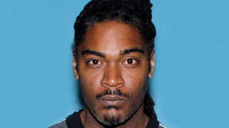 Un hombre muere baleado por un compañero de trabajo en su primer día en una empresa