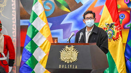 Arce juramenta a Edgar Pary como nuevo ministro de Educación de Bolivia tras el escándalo en la cartera por presunto tráfico de influencias