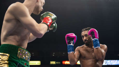 Tres derribos en seis minutos: Demetrius Andrade derrota a Jason Quigley en el segundo asalto y defiende su cinturón por quinta vez