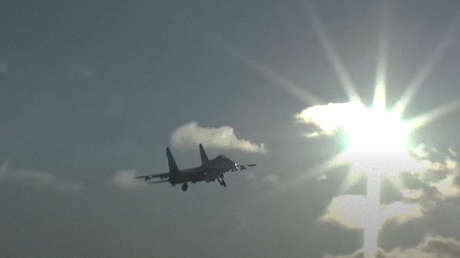 VIDEO: La Fuerza Aérea rusa realiza combates aéreos simulados en el cielo de Carelia